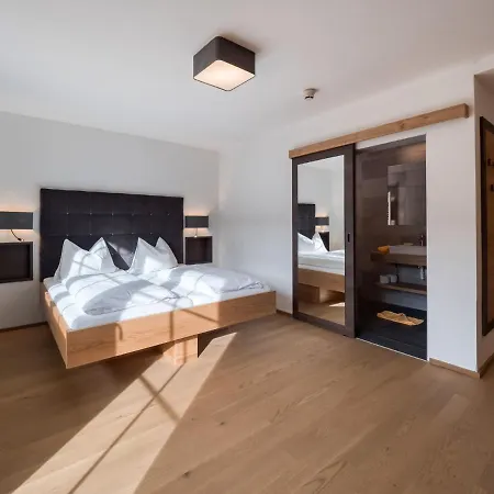 Familien- Und Wanderhotel Matschner 람자우 암 다흐스타인