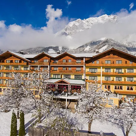 Familien- Und Wanderhotel Matschner